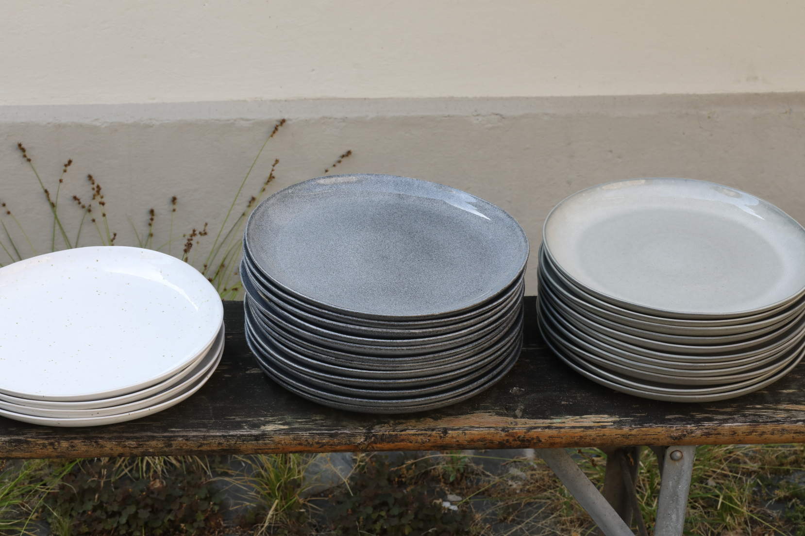 Grandes assiettes de plats principaux