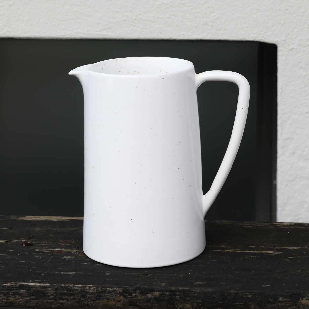 Grand pichet d'eau en céramique Carafe 2 litres blanc grès