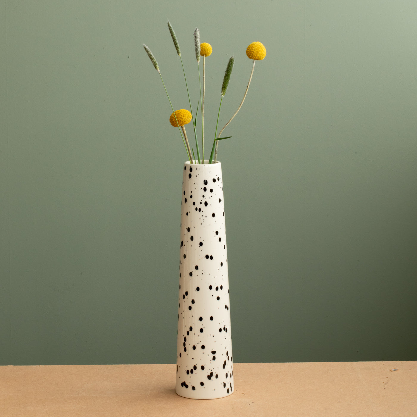 Vase "Chimney Large Black Dots