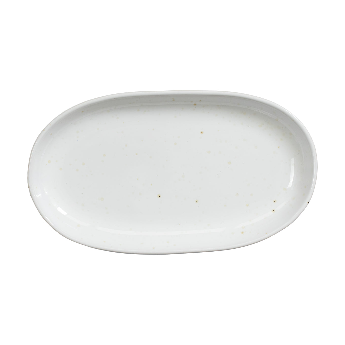Soucoupe en blanc détachée sur fond blanc